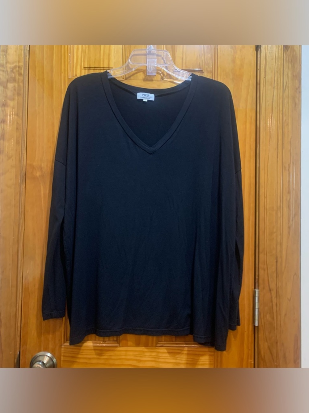 PIKO Black Tunic Oversized Blouse 
Ladies Small 4 - 6
V Neck Stretch
95% Bamboo